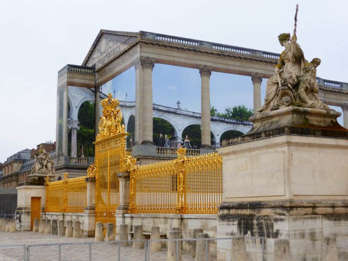 gold gates versailles