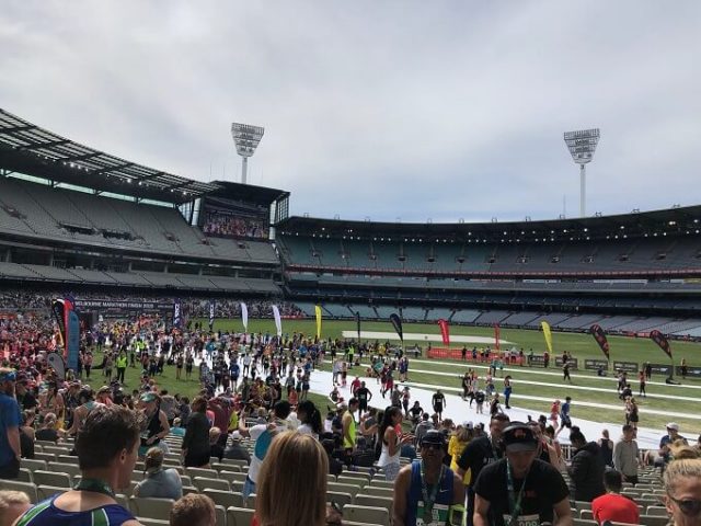 2019 Melbourne marathon finish line MCG